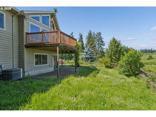 22016 AIRPORT Rd Ne, Aurora, OR 97002