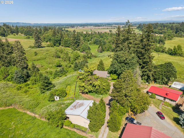 22016 AIRPORT Rd Ne, Aurora, OR 97002