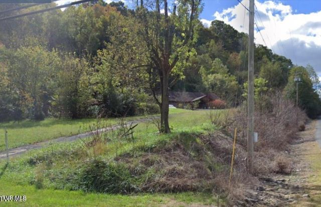 4954 Fort Henry Drive, Kingsport, TN 37663