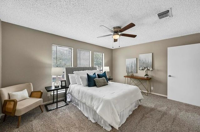 2401 Long Ridge Lane, Arlington, TX 76014