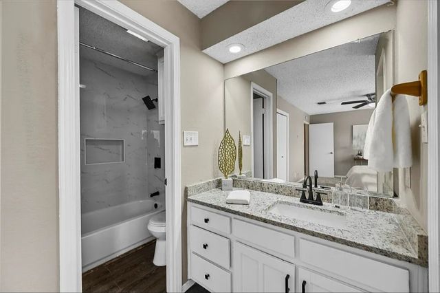 2401 Long Ridge Lane, Arlington, TX 76014