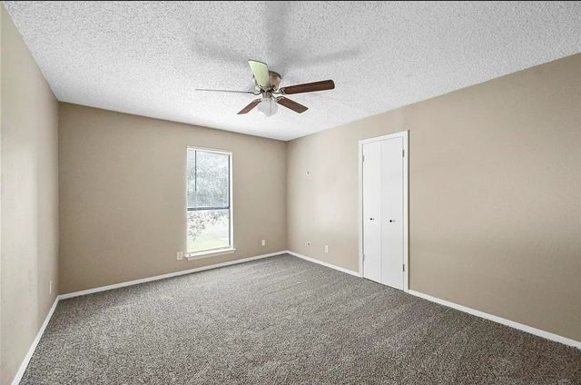 2401 Long Ridge Lane, Arlington, TX 76014