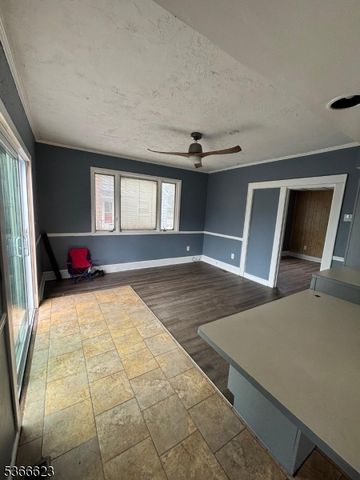 647 Front St, Dunellen Boro, NJ 08812