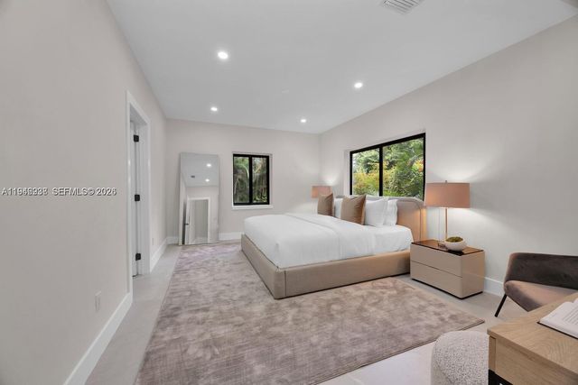 305 Fluvia Ave, Coral Gables, FL 33134