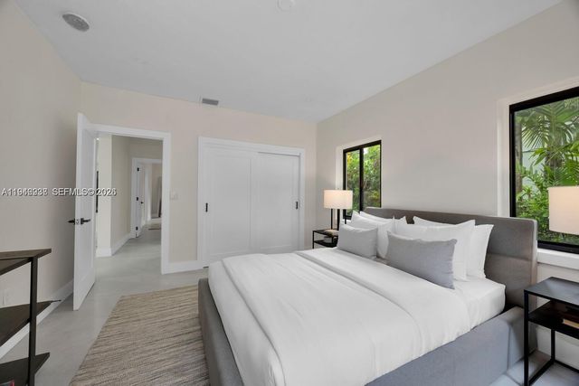 305 Fluvia Ave, Coral Gables, FL 33134