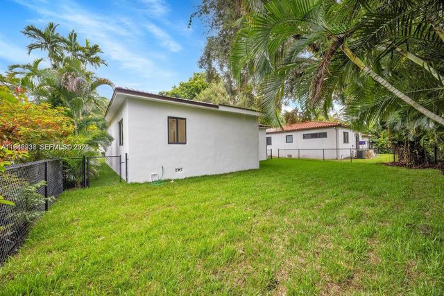 305 Fluvia Ave, Coral Gables, FL 33134