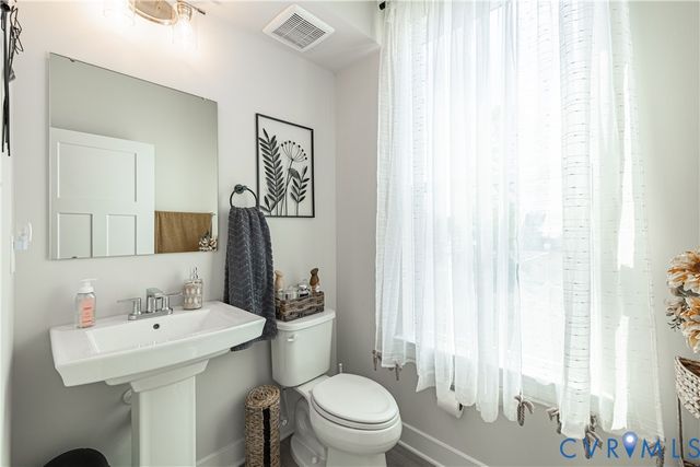 12151 Calgary Loop, Chester, VA 23831