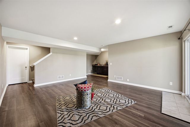 1132 Mary Lane, North Liberty, IA 52317