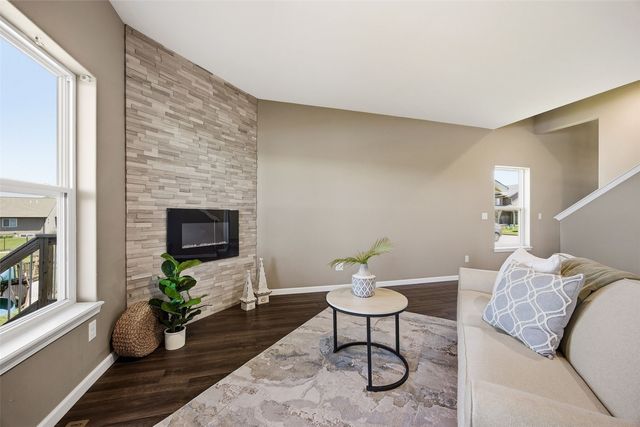 1132 Mary Lane, North Liberty, IA 52317