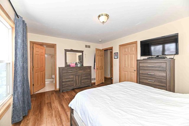 107 Prairie DRIVE, Walworth, WI 53184