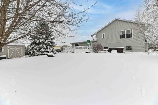 107 Prairie DRIVE, Walworth, WI 53184