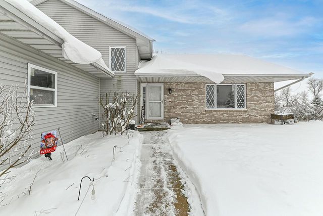 107 Prairie DRIVE, Walworth, WI 53184
