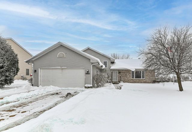 107 Prairie DRIVE, Walworth, WI 53184
