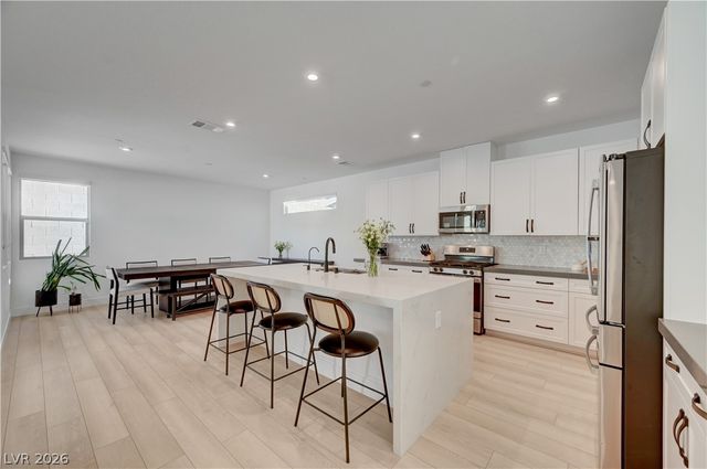 3265 Waterstone Avenue, Henderson, NV 89044