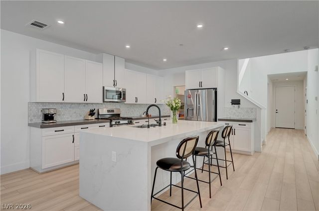 3265 Waterstone Avenue, Henderson, NV 89044