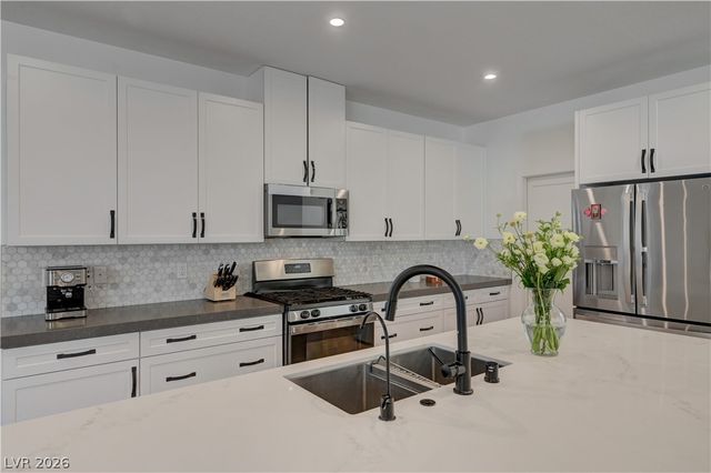 3265 Waterstone Avenue, Henderson, NV 89044