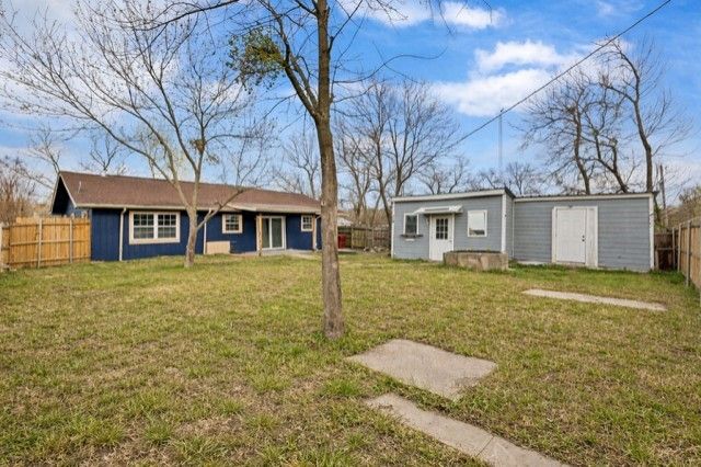 204 N 3rd Street, Celeste, TX 75423