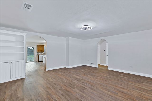 204 N 3rd Street, Celeste, TX 75423