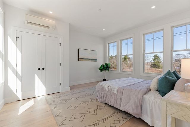 656 Mystic Ave A, Somerville, MA 02145