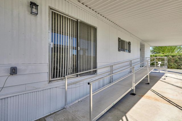 392 Standing Bear, Cathedral City, CA 92234