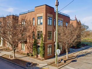 1501 4th Ave N Apt 201, Nashville, TN 37208