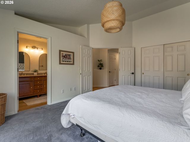 2132 42ND St, Washougal, WA 98671