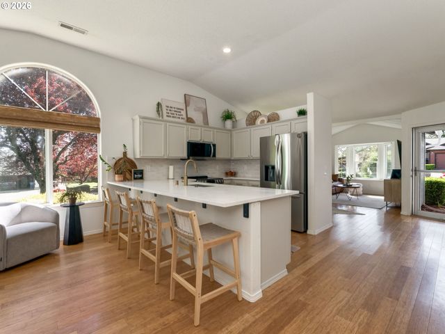 2132 42ND St, Washougal, WA 98671