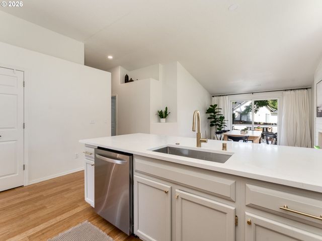 2132 42ND St, Washougal, WA 98671
