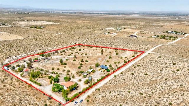 33403 111th East, Littlerock, CA 93543