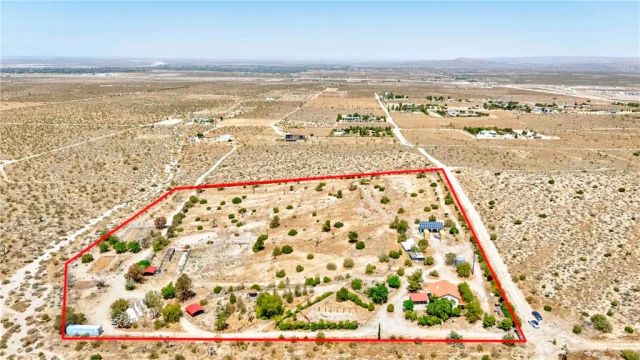 33403 111th East, Littlerock, CA 93543