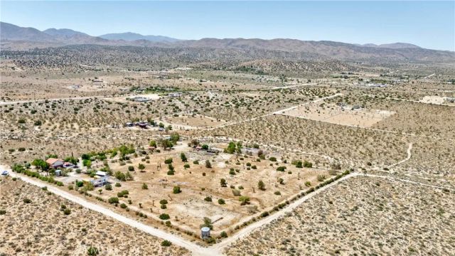 33403 111th East, Littlerock, CA 93543