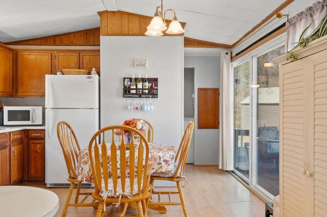 101 Lillian Avenue, Seabrook, NH 03874