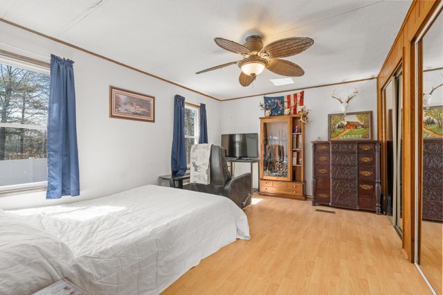 101 Lillian Avenue, Seabrook, NH 03874