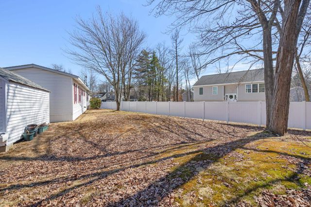 101 Lillian Avenue, Seabrook, NH 03874