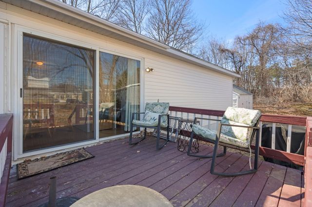 101 Lillian Avenue, Seabrook, NH 03874