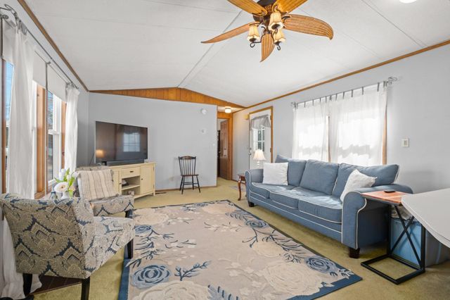 101 Lillian Avenue, Seabrook, NH 03874