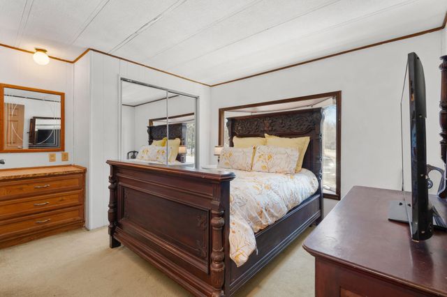 101 Lillian Avenue, Seabrook, NH 03874