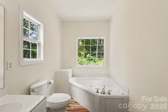2922 Tallard Lane, Charlotte, NC 28270