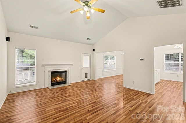 2922 Tallard Lane, Charlotte, NC 28270