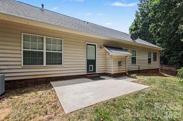 2922 Tallard Lane, Charlotte, NC 28270