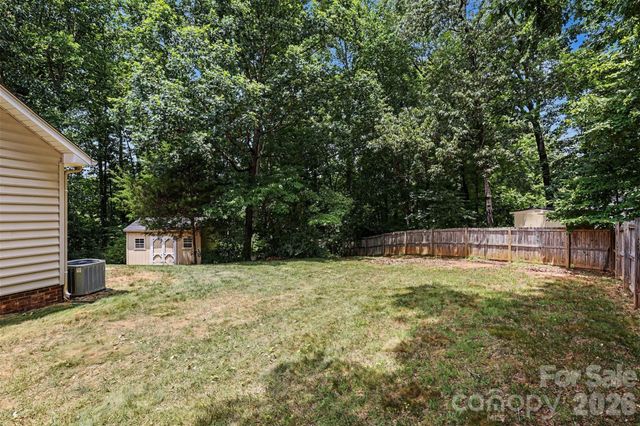2922 Tallard Lane, Charlotte, NC 28270