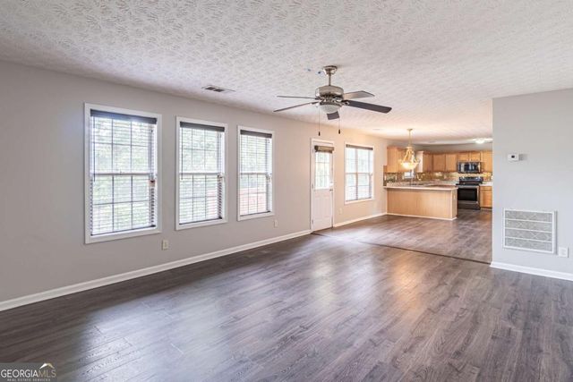 1241 Hogan Ridge Court, Grayson, GA 30017