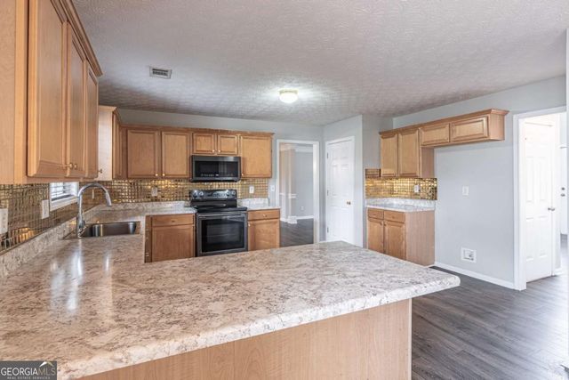 1241 Hogan Ridge Court, Grayson, GA 30017