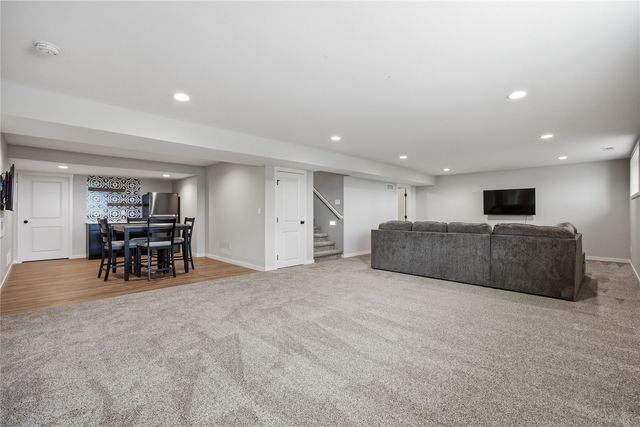 3062 Duckhorn Cove, Marion, IA 52302