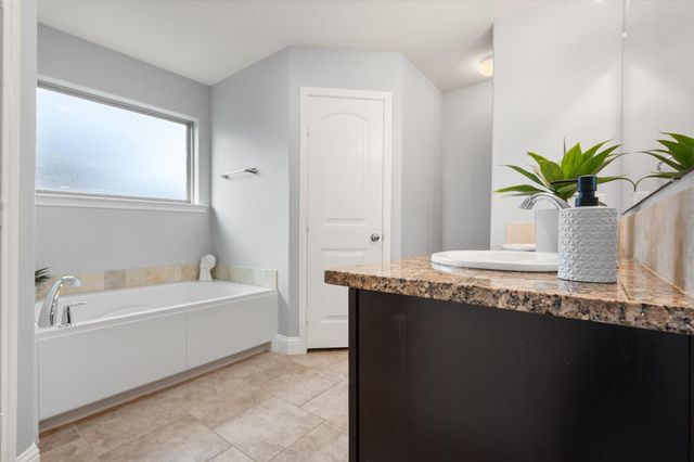 10115 Valencia Avenue, Lubbock, TX 79424