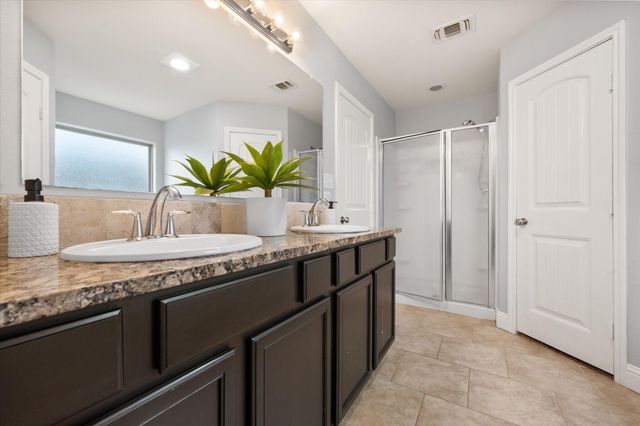 10115 Valencia Avenue, Lubbock, TX 79424