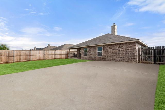 10115 Valencia Avenue, Lubbock, TX 79424
