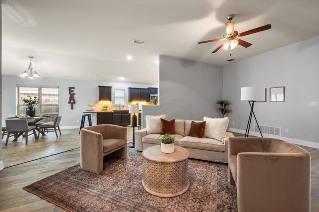 10115 Valencia Avenue, Lubbock, TX 79424