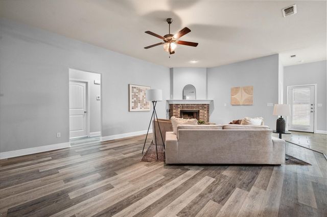 10115 Valencia Avenue, Lubbock, TX 79424