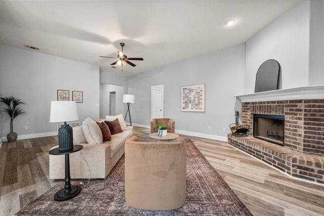 10115 Valencia Avenue, Lubbock, TX 79424